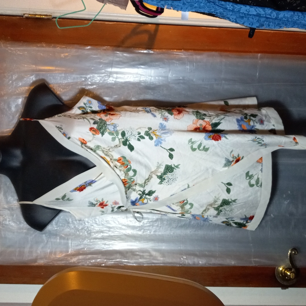 Gillian Omalley robe.